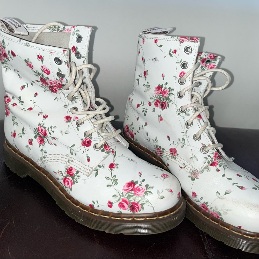 Dr. Martens Portland Pink Rose Boots